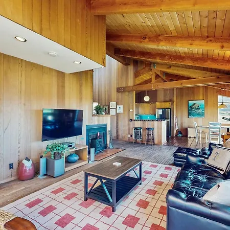 Albatross Reach Villa